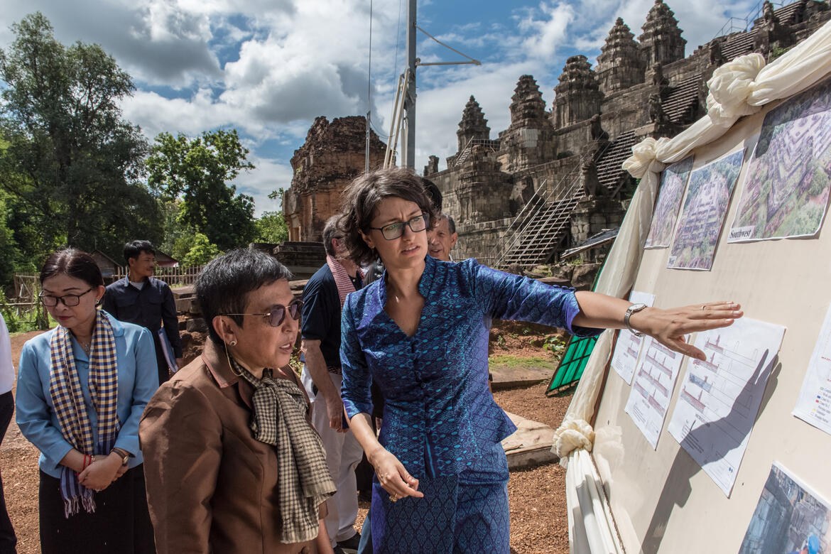 WMF's Ginevra Boatto and Her Excellency Dr. Phoeurng Sackona observe conservation work. Photo by Amine Birdouz.